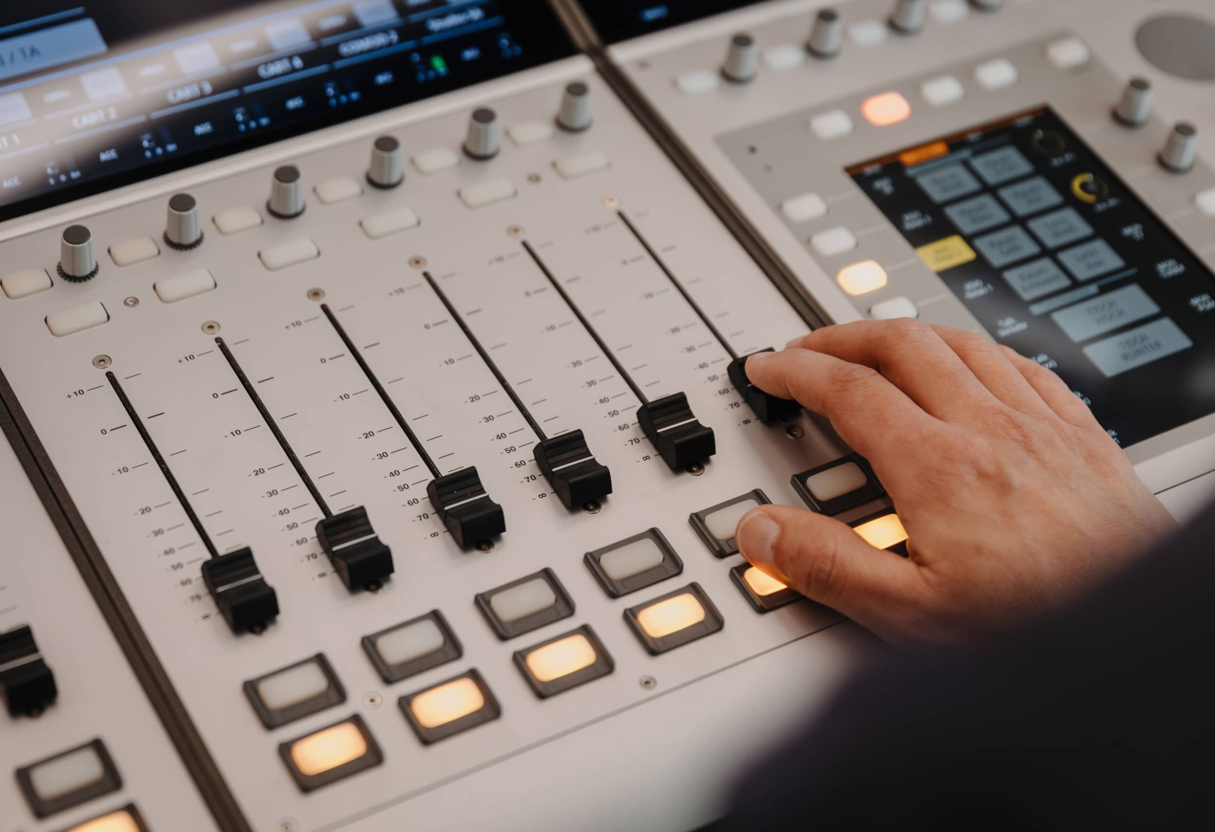 Dhd.audio website hero