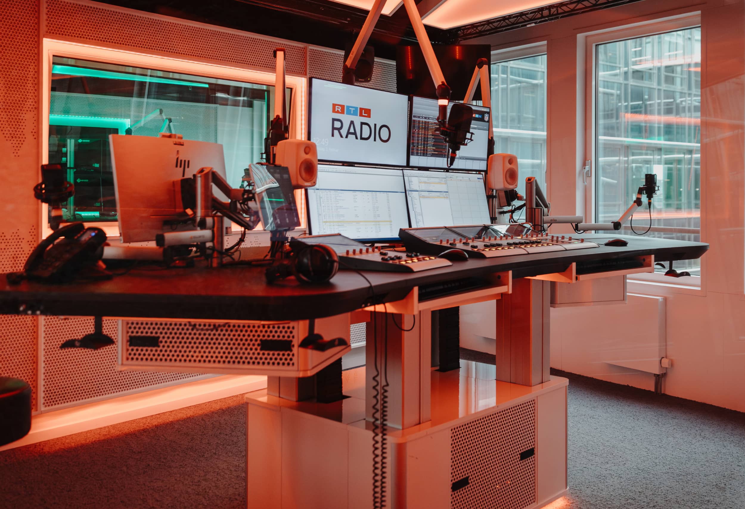 Dhd.audio website on air