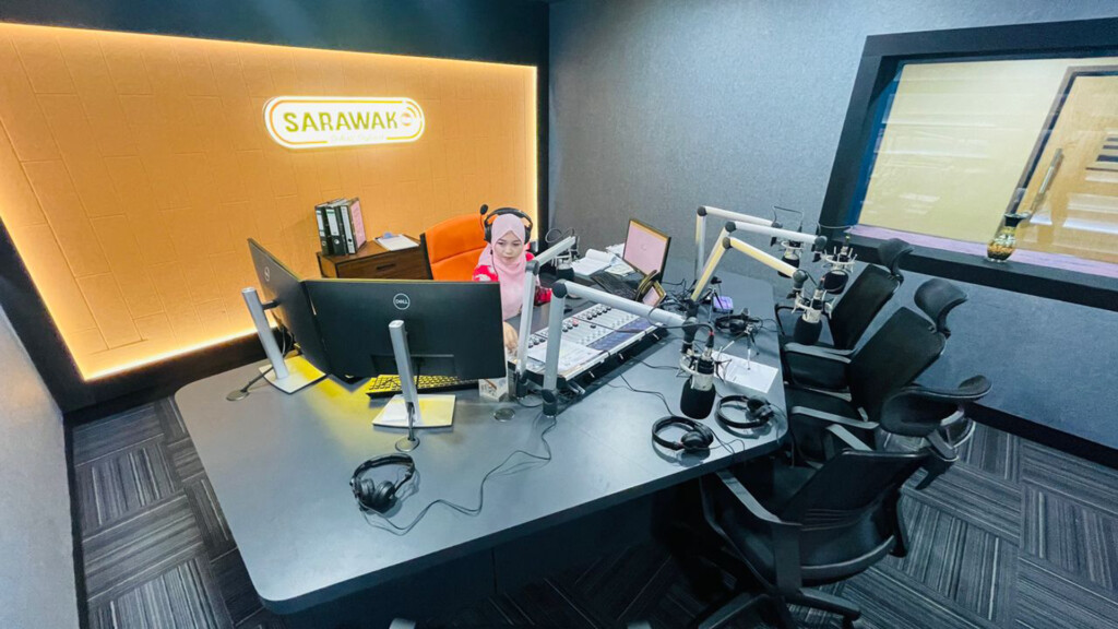 Sarawak FM